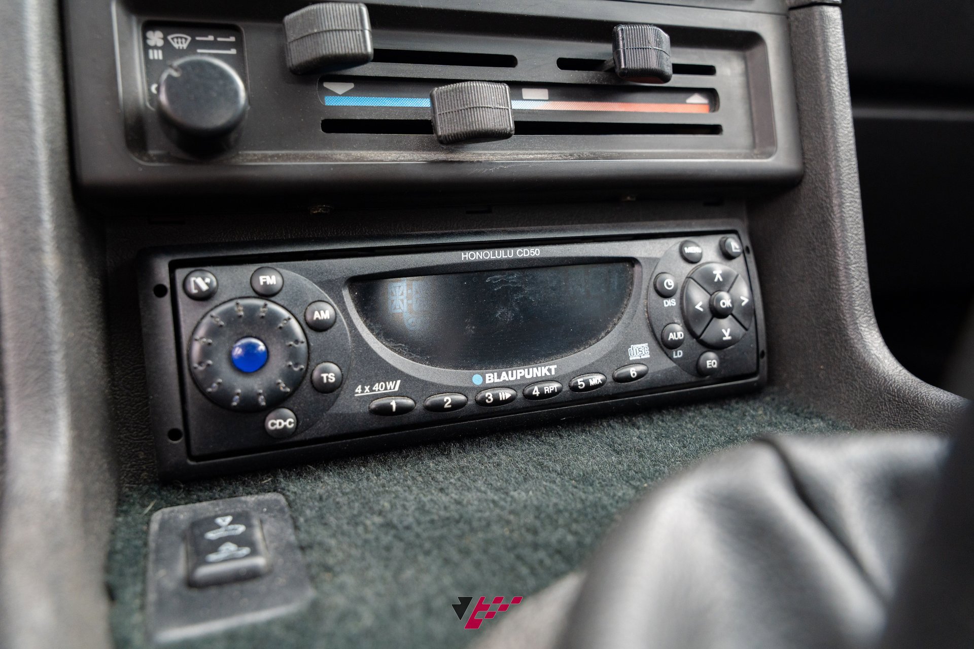 Used 1987 Porsche 924 S RWD image 5