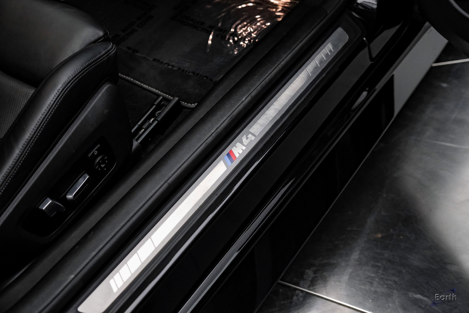 Used 2021 BMW M4 Coupe w/ Executive Package image 49