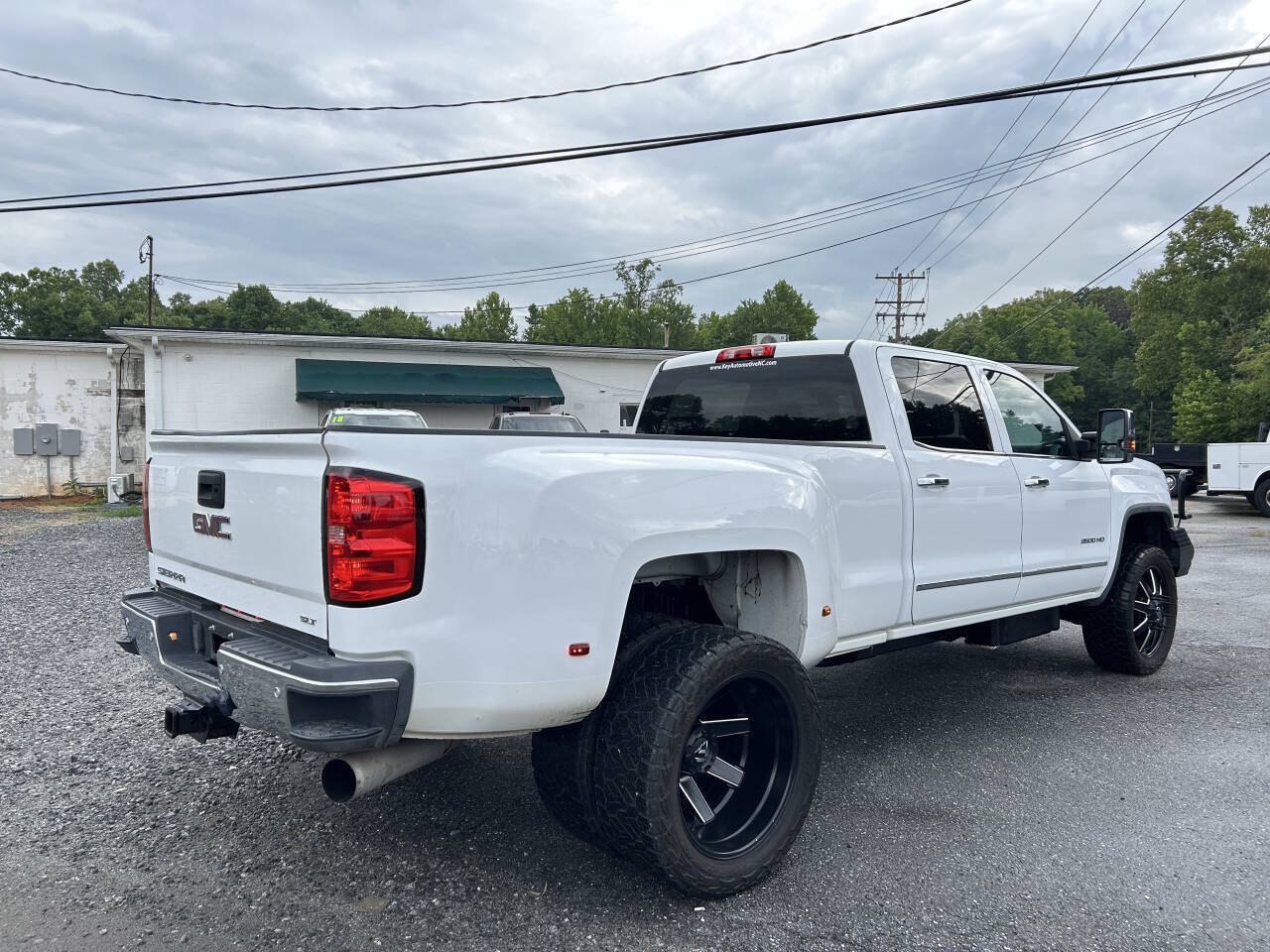 Used 2015 GMC Sierra 3500 SLT w/ Duramax Plus Package AWD/4WD image 6