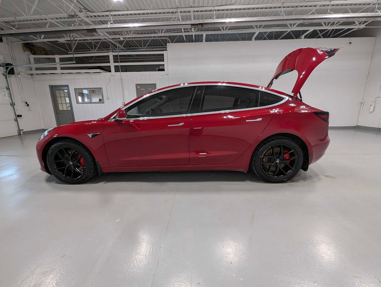 Used 2018 Tesla Model 3 Long Range image 12