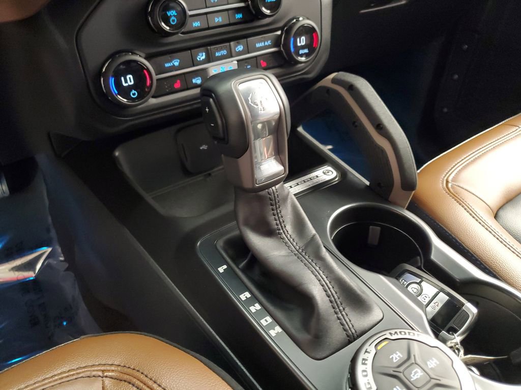 Used 2024 Ford Bronco Outer Banks image 21