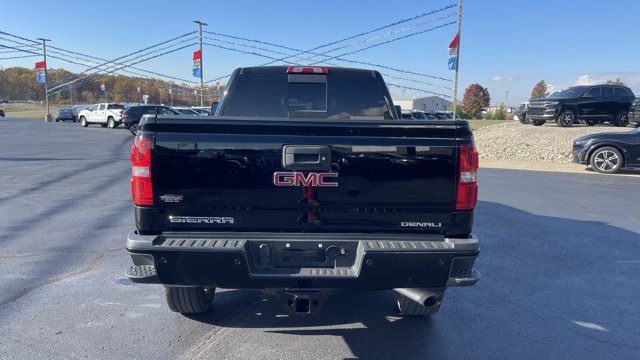 Used 2016 GMC Sierra 2500 Denali w/ Driver Alert Package image 4