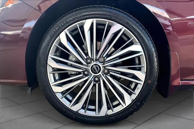 Certified 2024 Nissan Altima 2.5 SL image 12