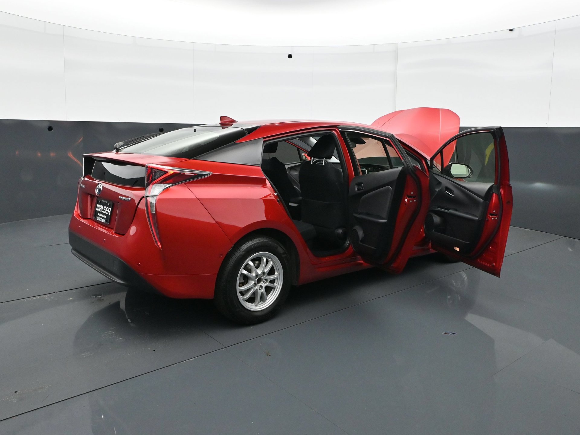Used 2018 Toyota Prius Two w/ Prius Two Safety Plus Package FWD image 33