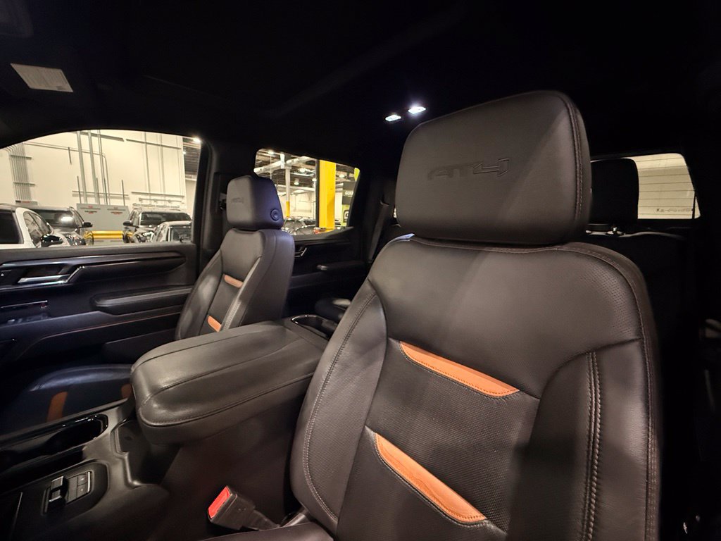 Used 2024 GMC Sierra 1500 AT4 w/ Technology Package AWD/4WD image 20