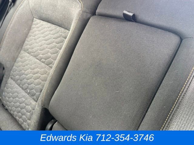 Used 2018 Chevrolet Equinox LT image 17