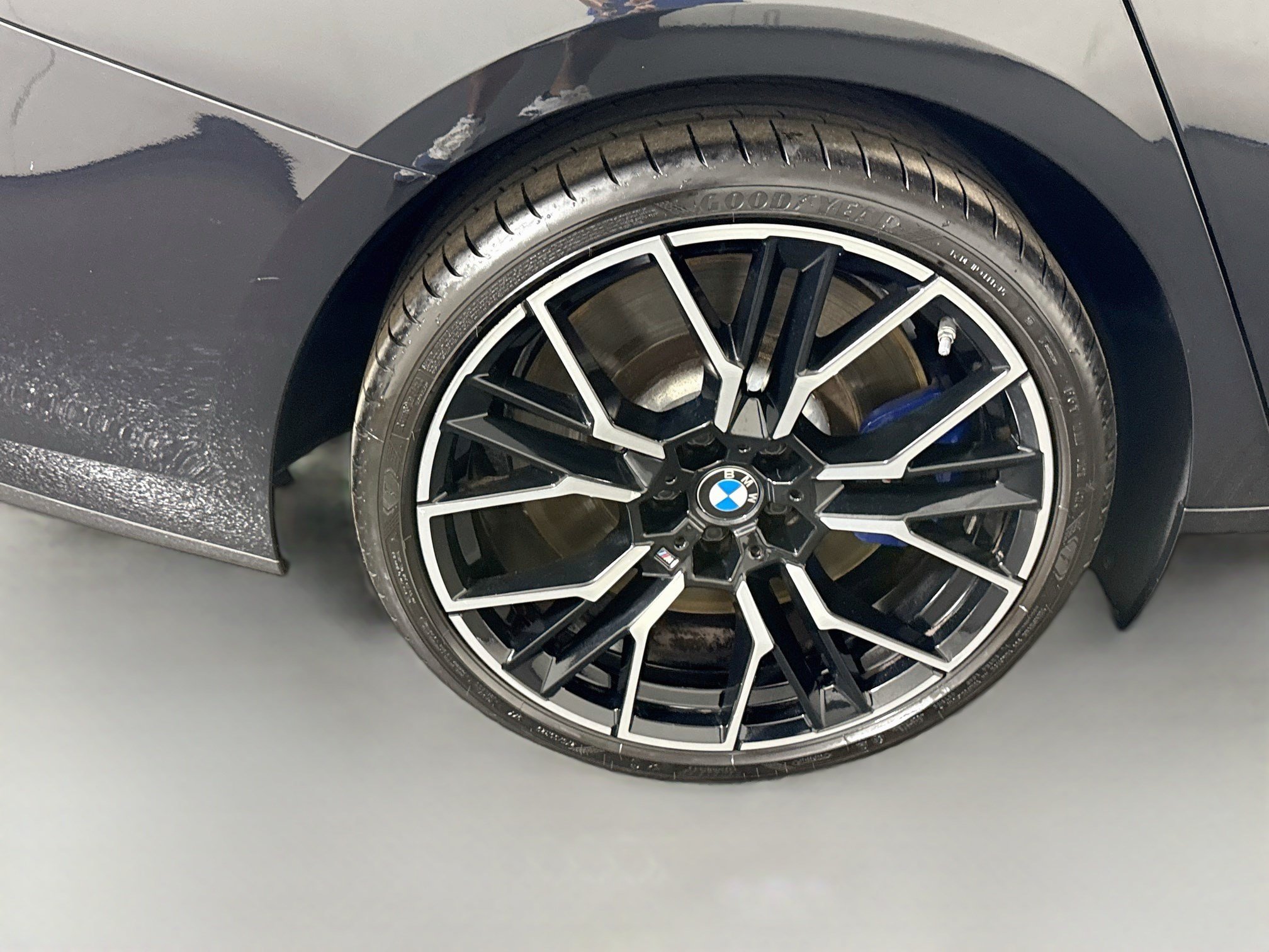 Used 2024 BMW M850i Gran Coupe xDrive AWD/4WD image 33