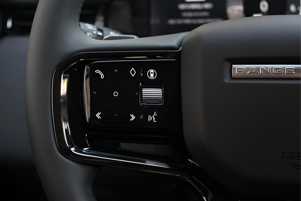 New 2026 Land Rover Range Rover Evoque S AWD/4WD image 20