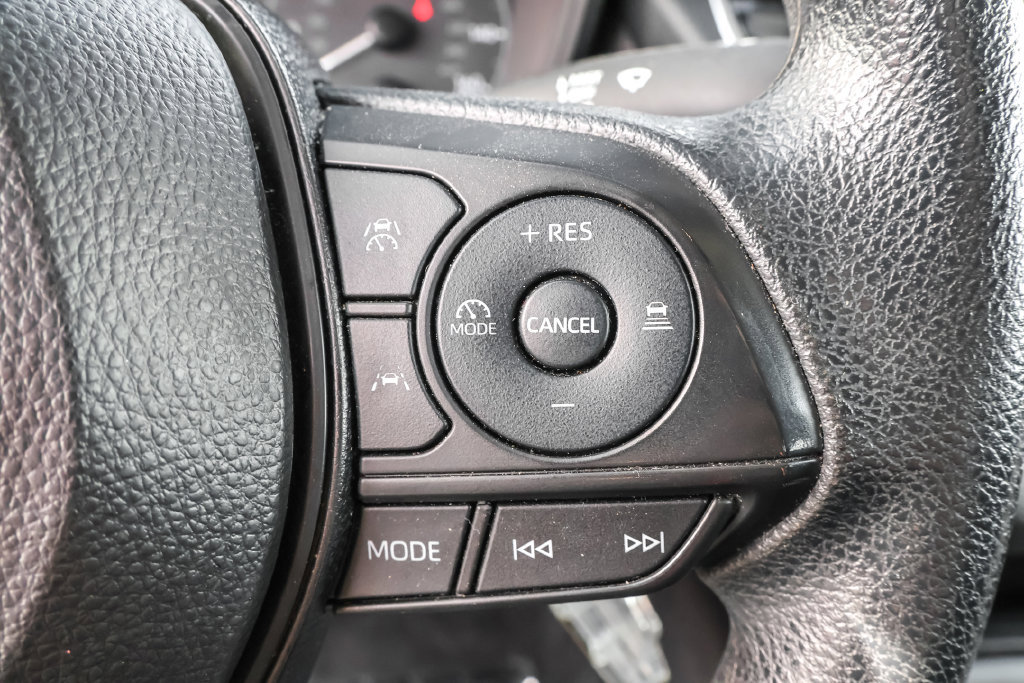 Used 2024 Toyota Corolla LE FWD image 21