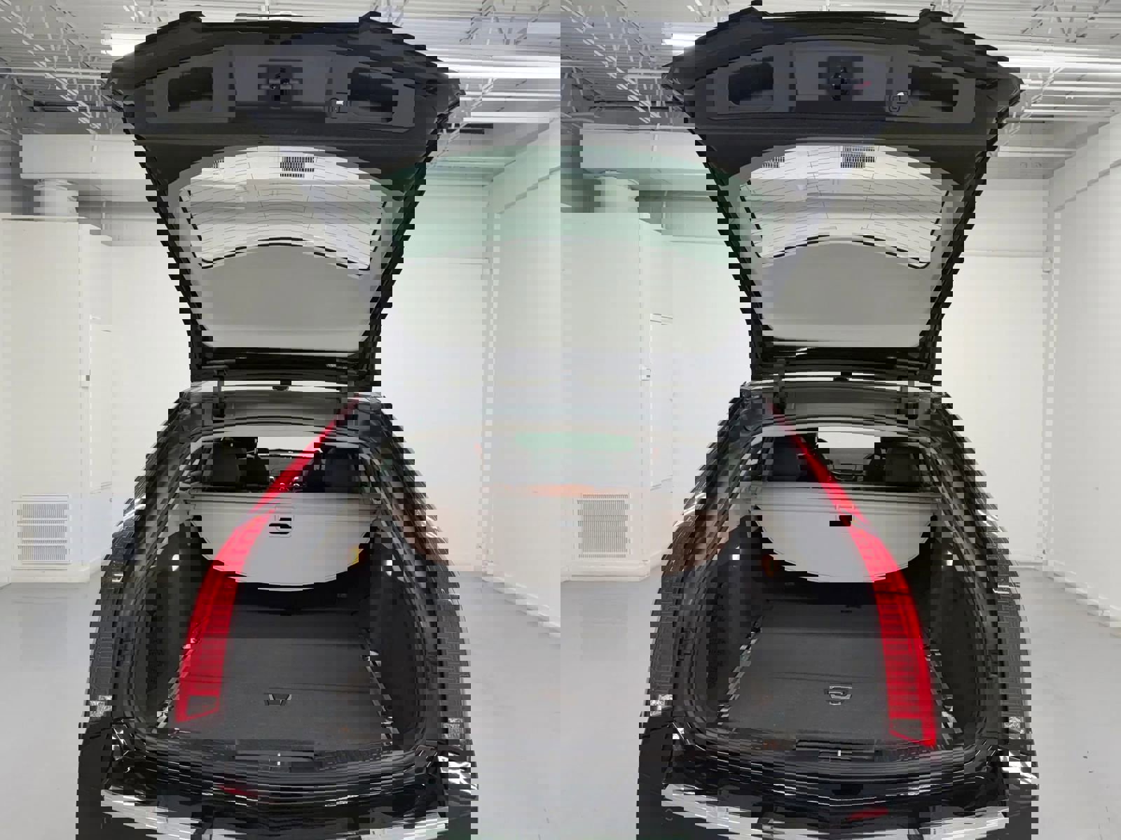 Used 2012 Cadillac CTS V w/ Wood Trim Package image 43