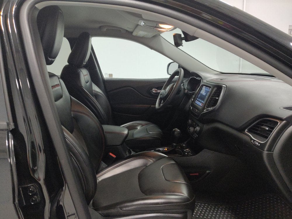 Used 2022 Jeep Cherokee Trailhawk AWD/4WD image 21