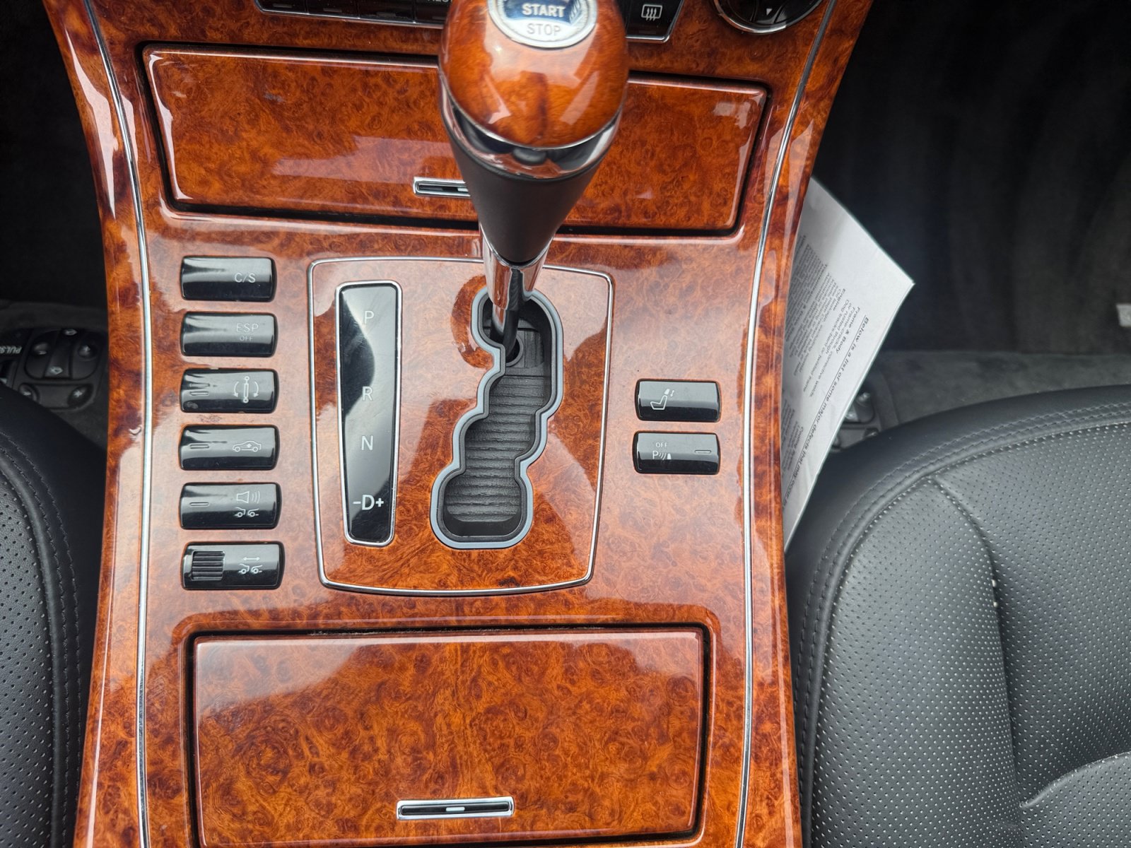 Used 2005 Maybach 57 RWD image 16