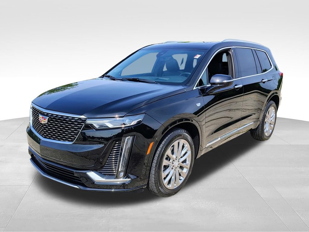 Used 2023 Cadillac XT6 Premium Luxury w/ Technology Package AWD/4WD image 6