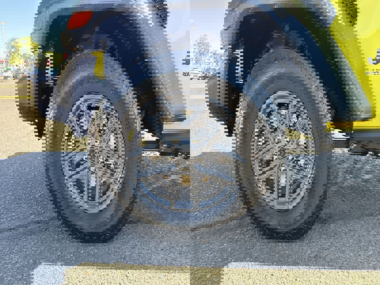 Used 2024 Jeep Wrangler Sport image 8