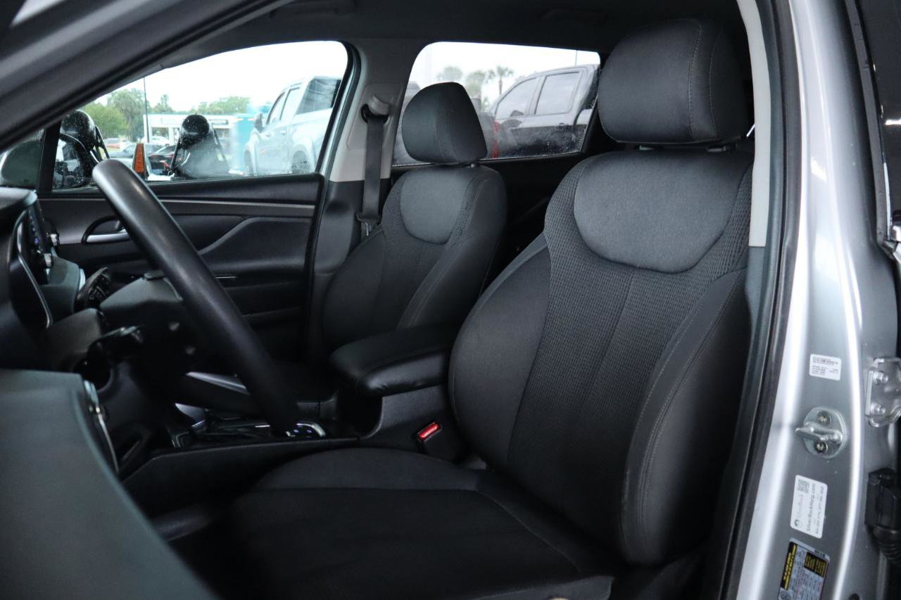 Used 2020 Hyundai Santa Fe SEL image 16