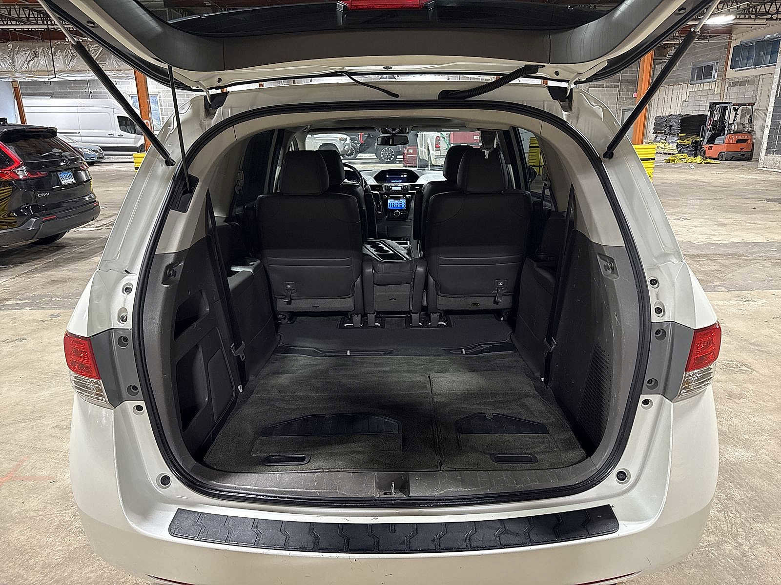 Used 2016 Honda Odyssey EX-L image 11