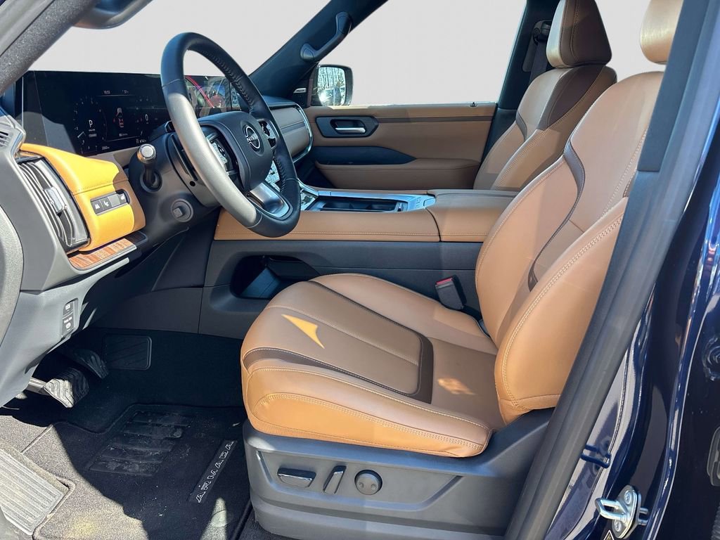 New 2025 Nissan Armada SL w/ Captain's Chari Seat Package image 9