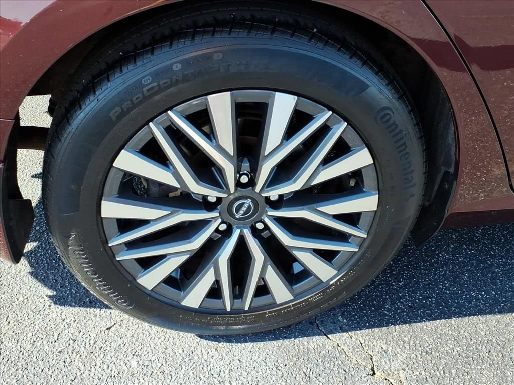 Used 2023 Nissan Altima 2.5 SV w/ SV Premium Package FWD image 20
