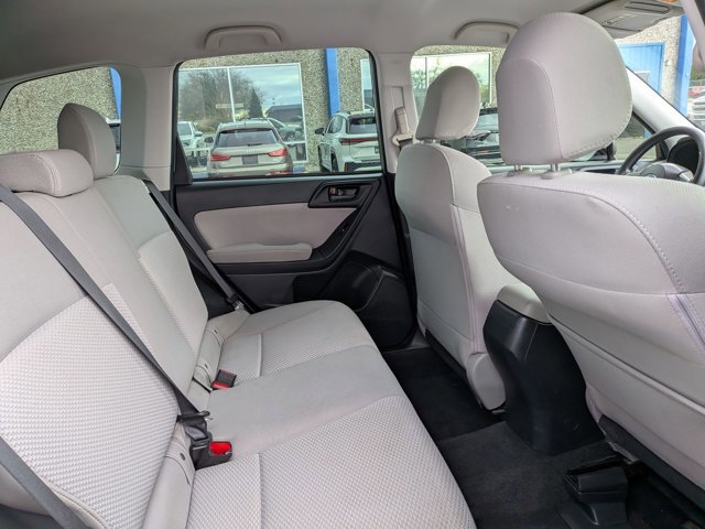 Used 2015 Subaru Forester 2.5i w/ Alloy Wheel Package image 23