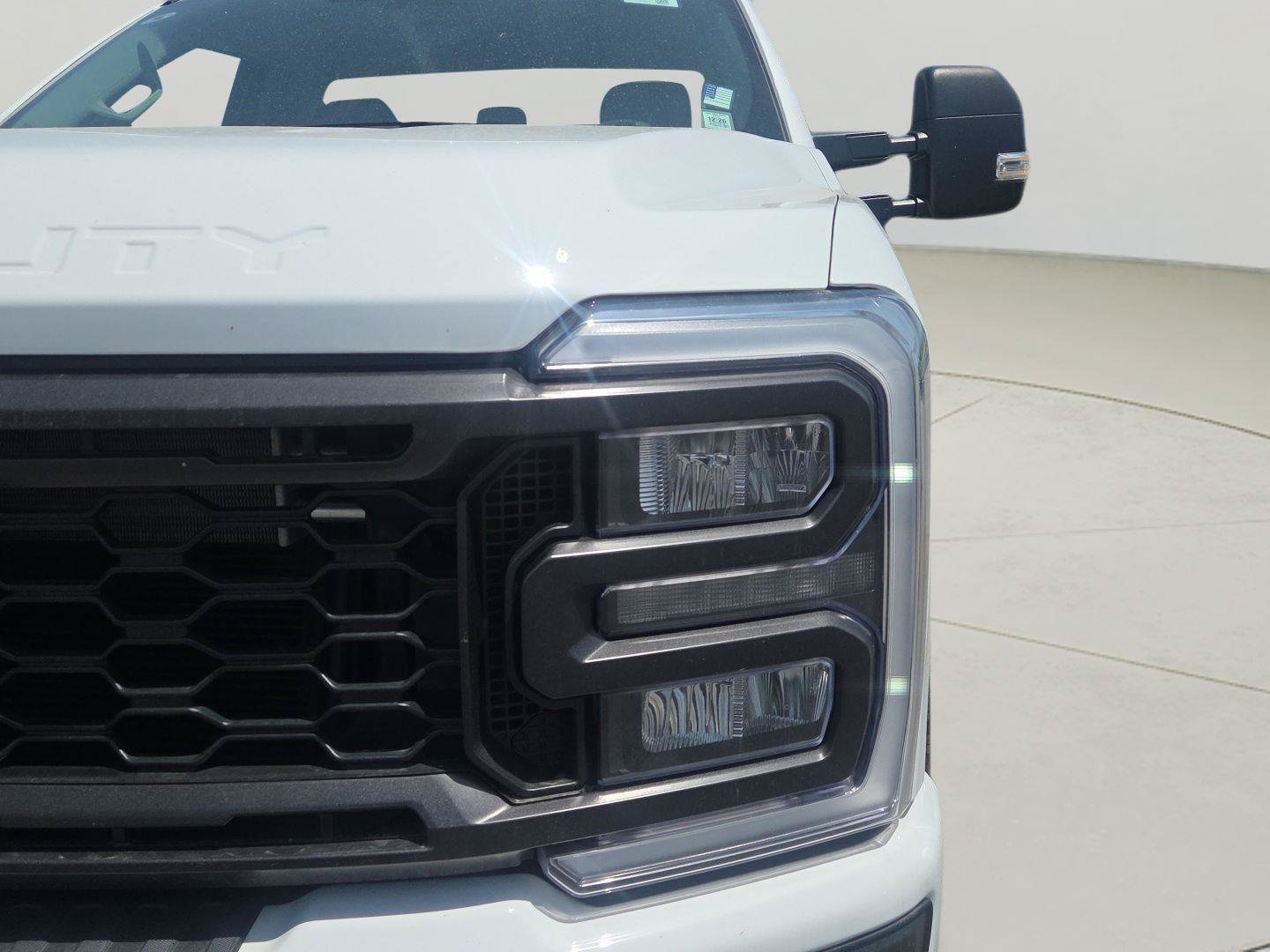 Used 2025 Ford F250 XL w/ STX Appearance Package AWD/4WD image 18