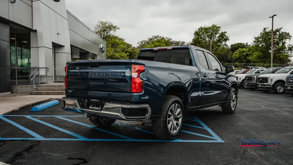 Used 2019 Chevrolet Silverado 1500 LT w/ Texas Edition image 6