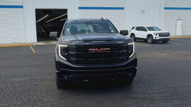 New 2026 GMC Sierra 1500 Elevation image 3