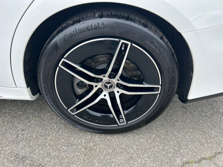 Used 2024 Mercedes-Benz E 450 4MATIC Sedan image 11