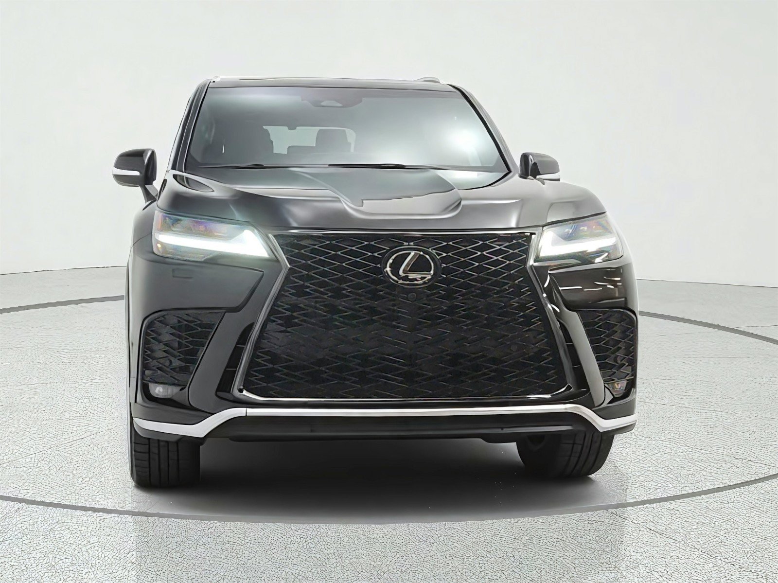 Used 2025 Lexus LX 700h F Sport AWD/4WD image 2