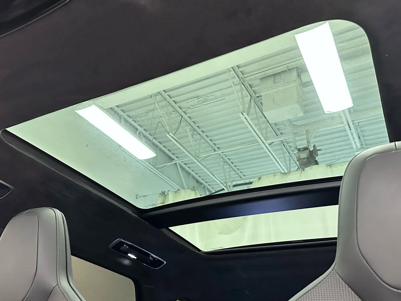 Used 2024 Land Rover Range Rover Sport image 40