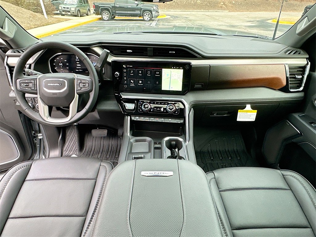 New 2026 GMC Sierra 3500 Denali w/ Denali Reserve Package image 3