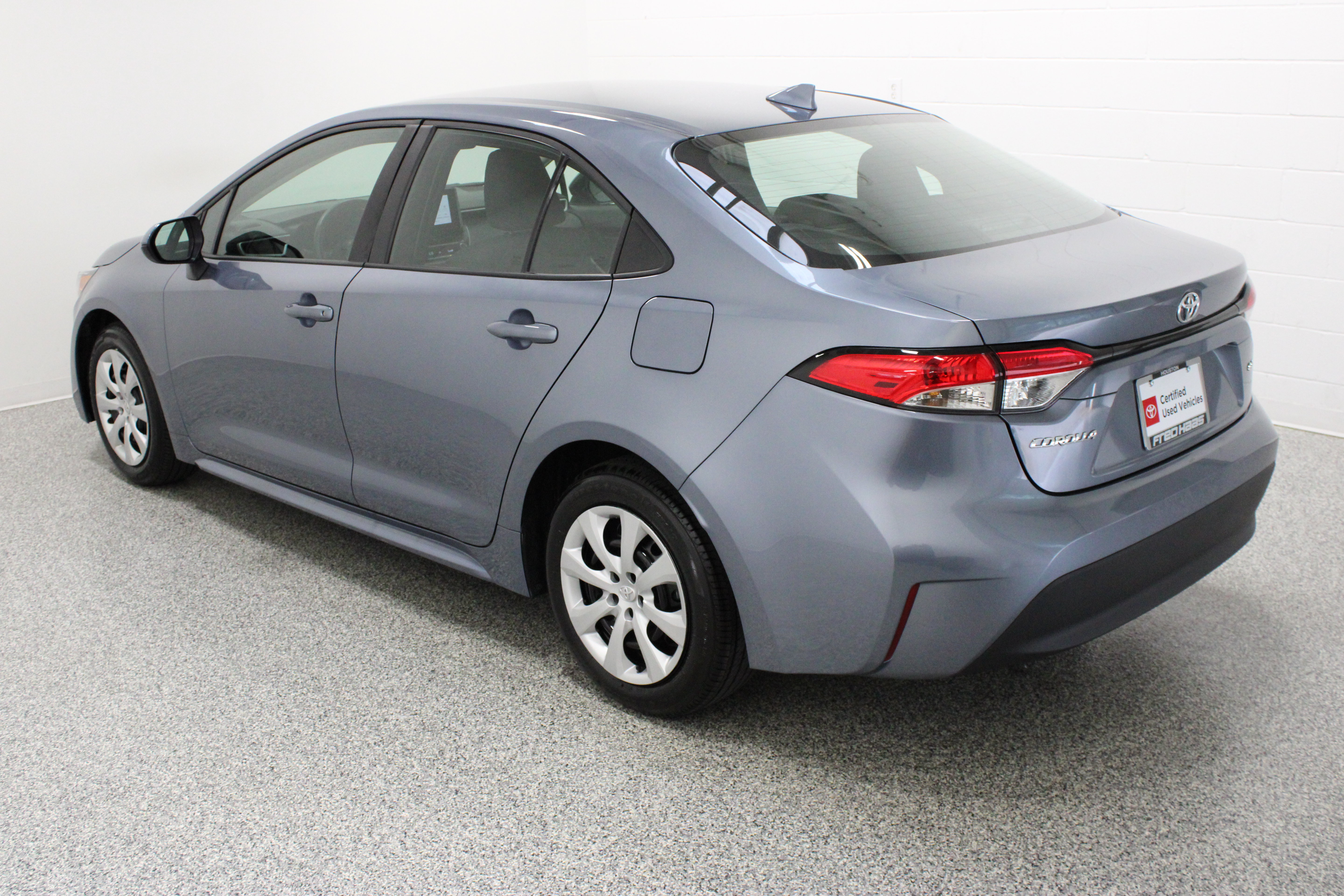 Certified 2026 Toyota Corolla LE FWD image 9
