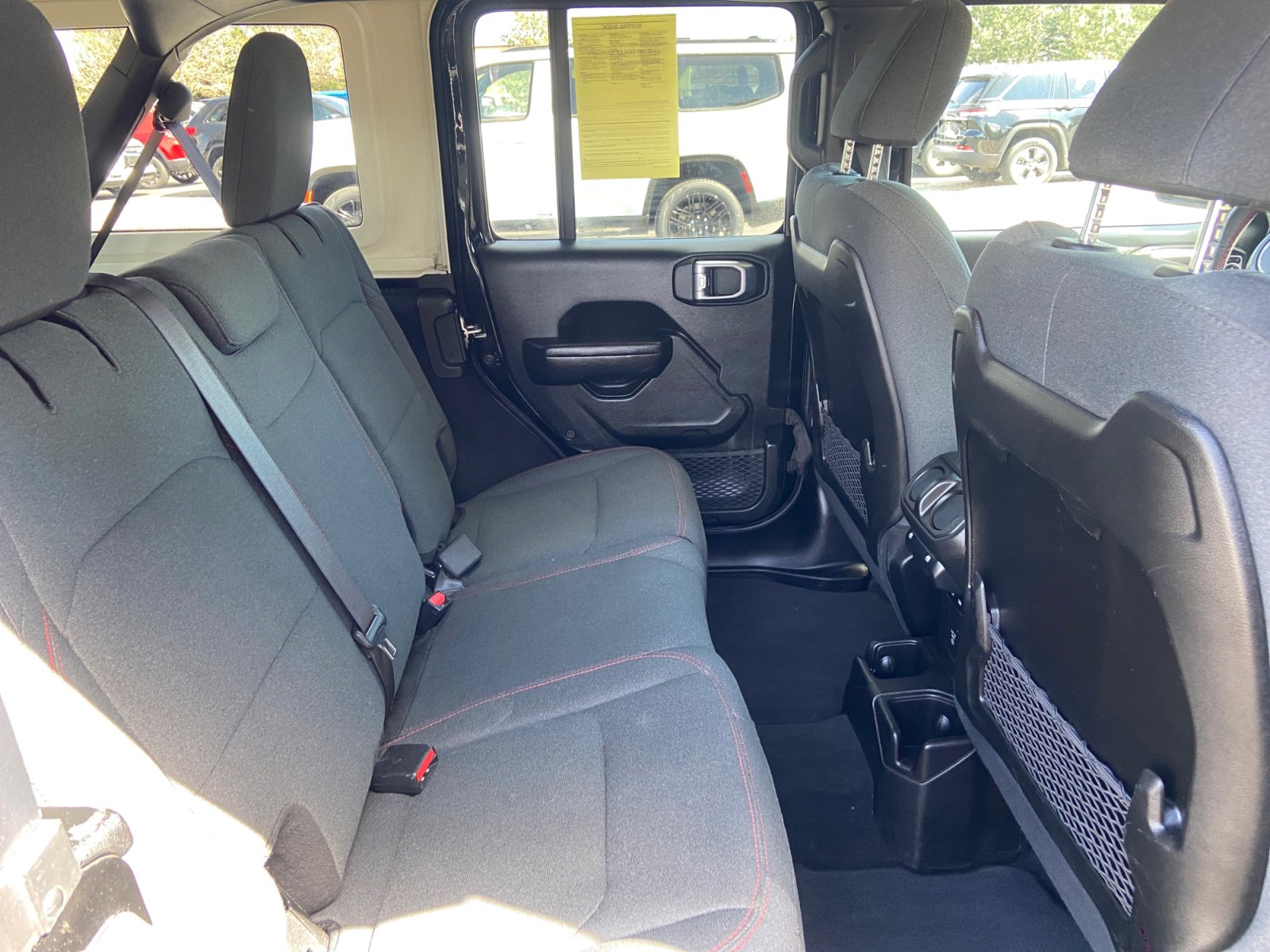 Used 2024 Jeep Wrangler Unlimited Rubicon AWD/4WD image 18