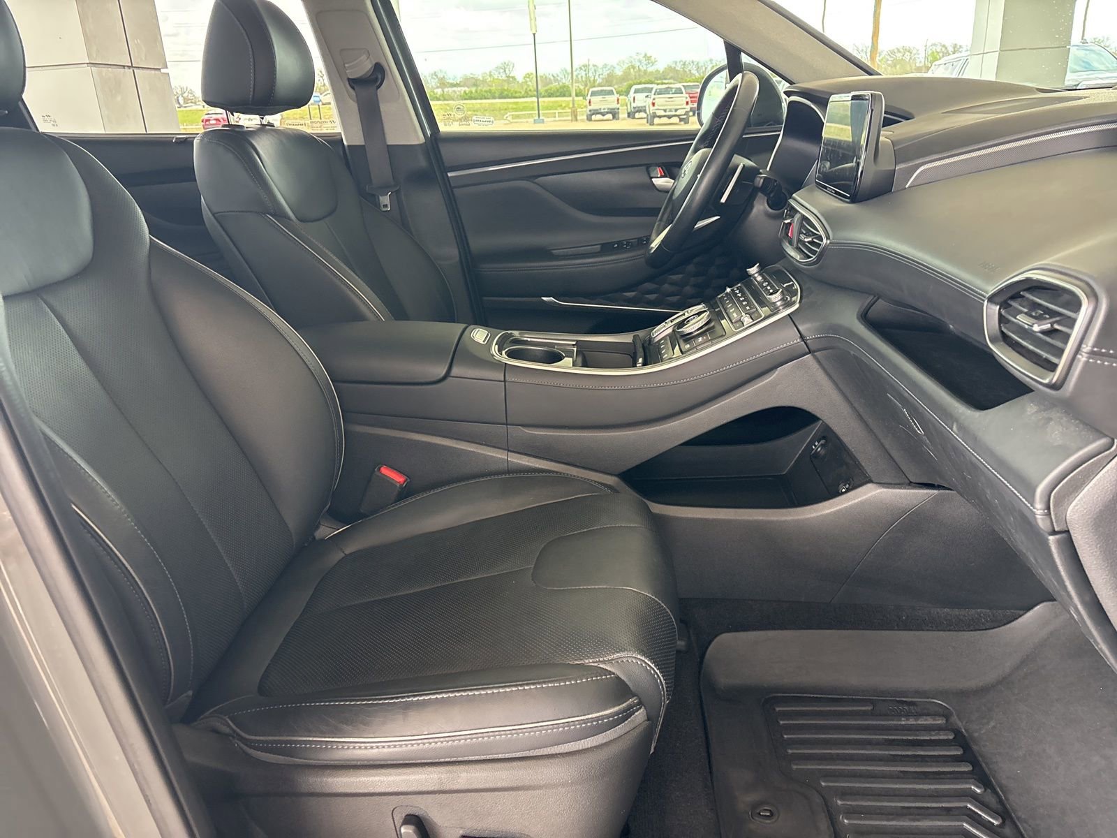 Used 2022 Hyundai Santa Fe Limited image 20