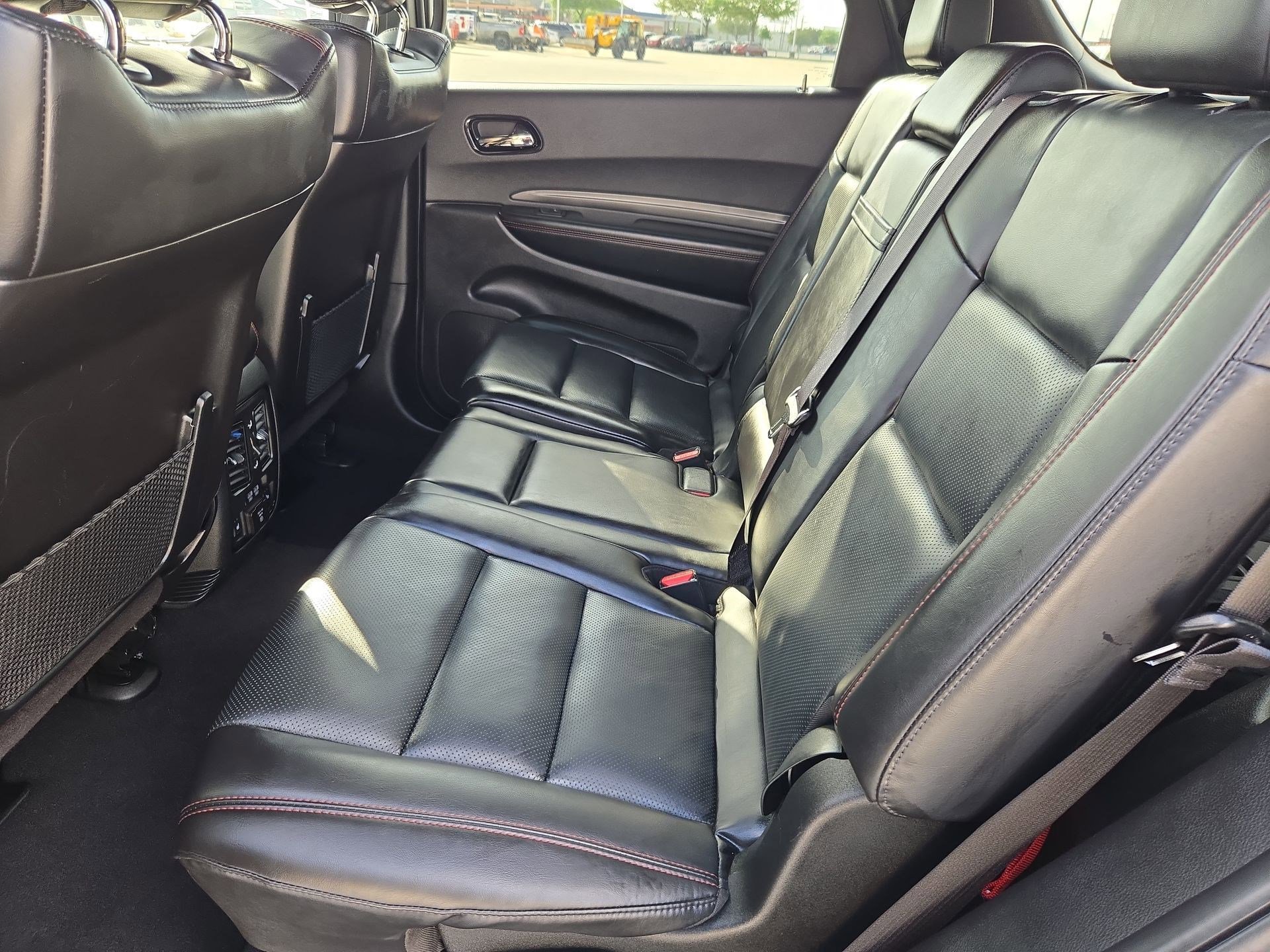 Used 2025 Dodge Durango GT image 28