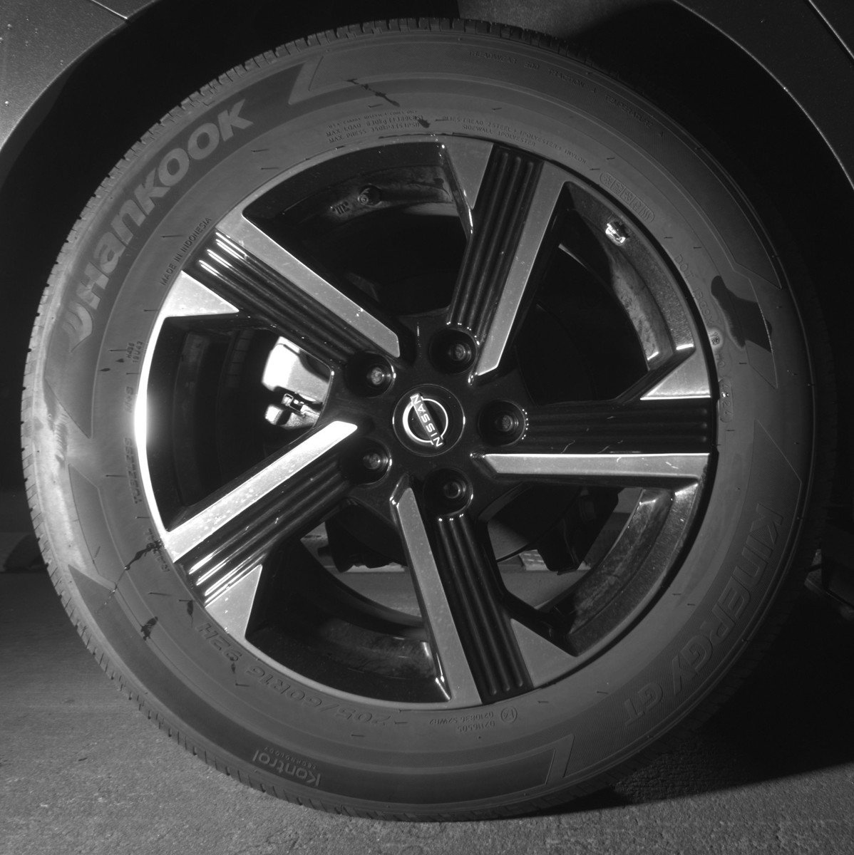 Used 2025 Nissan Sentra SV image 15