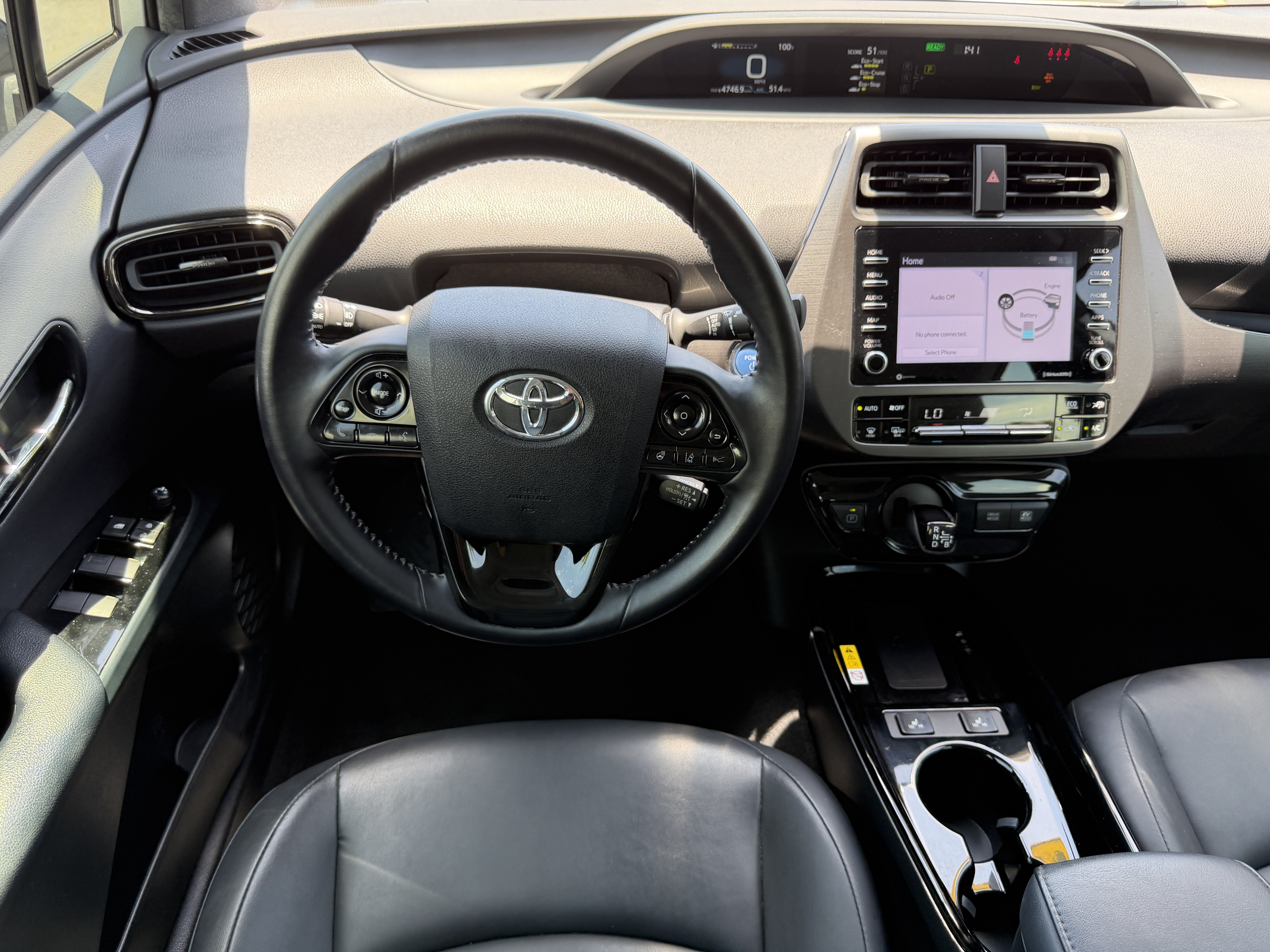 Used 2021 Toyota Prius FWD image 17