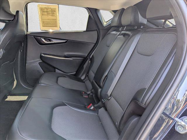 Used 2022 Kia EV6 Light RWD image 18
