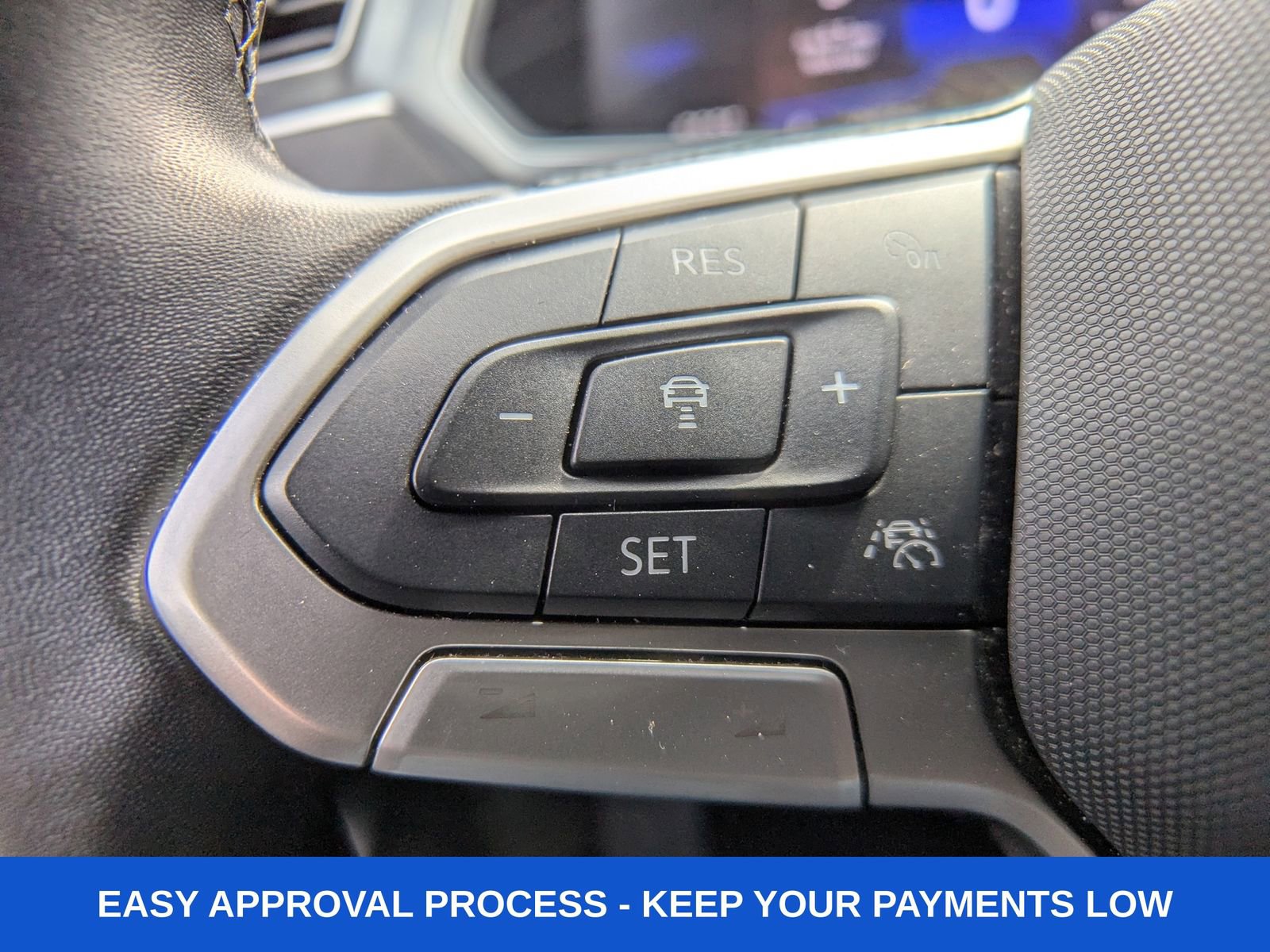 Used 2024 Volkswagen Tiguan Wolfsburg Edition image 36