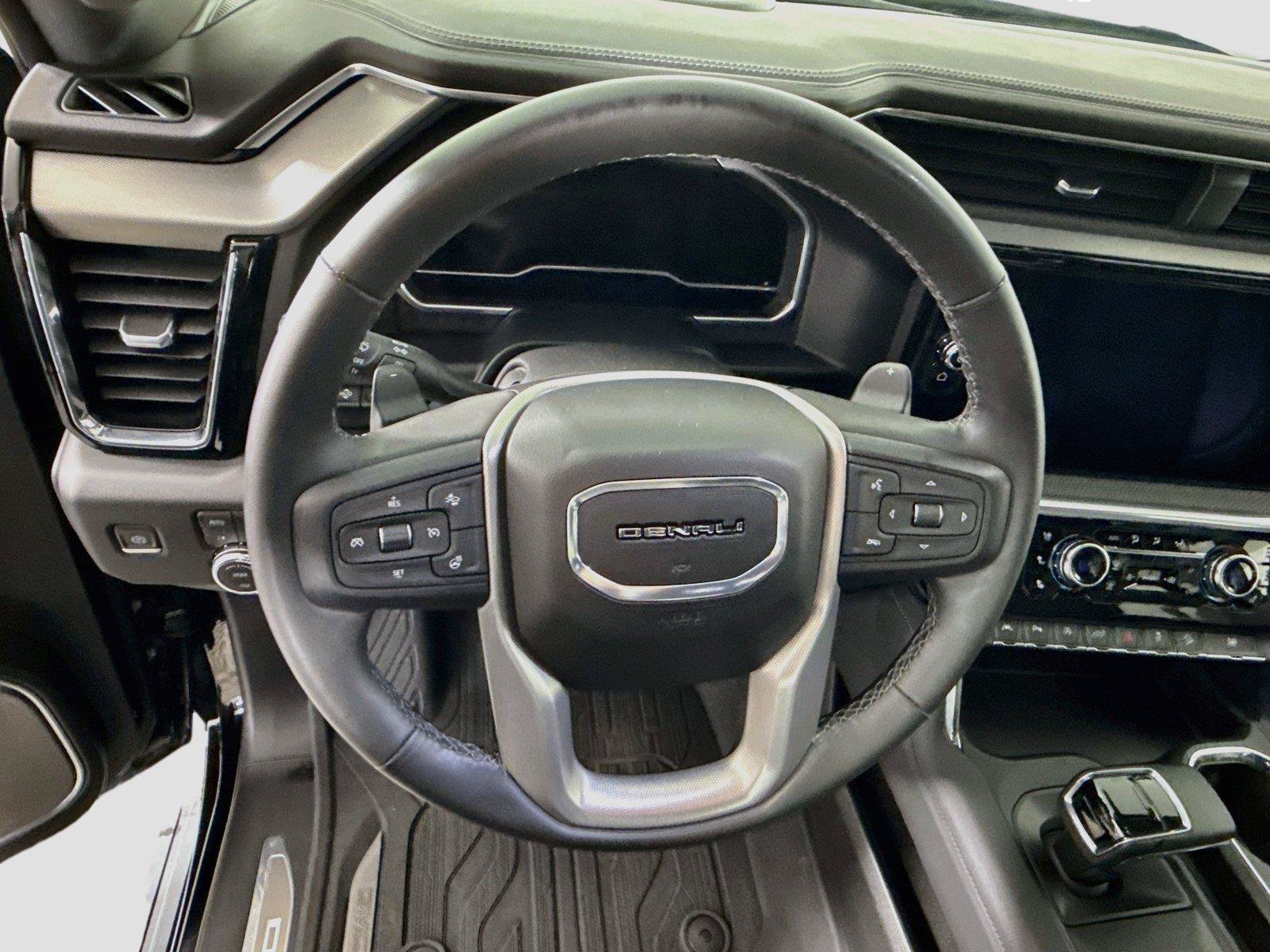Used 2023 GMC Sierra 1500 Denali AWD/4WD image 15