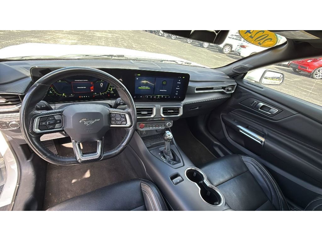 Used 2024 Ford Mustang Premium image 25