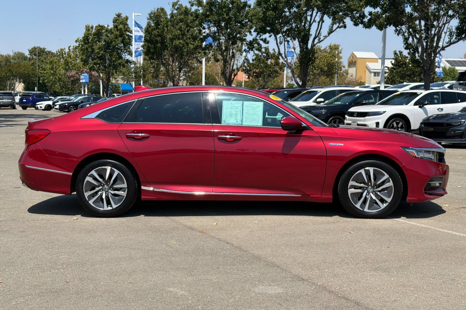 Used 2019 Honda Accord Touring image 3