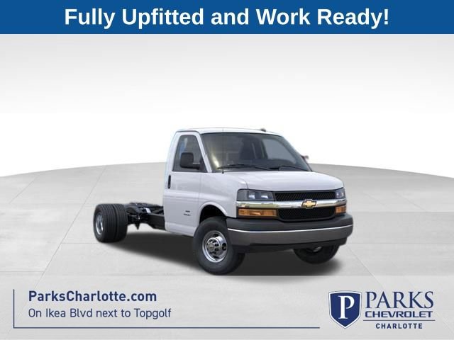 New 2026 Chevrolet Express 4500 4500 Series w/ Power Convenience Package image 1