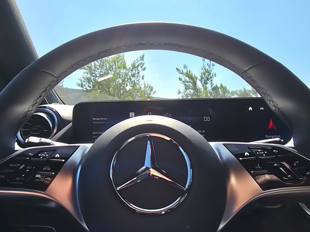 New 2026 Mercedes-Benz GLA 250 4MATIC image 27