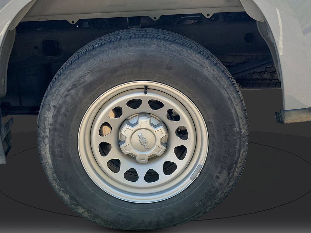 Used 2024 Chevrolet Silverado 1500 W/T w/ WT Convenience Package AWD/4WD image 9
