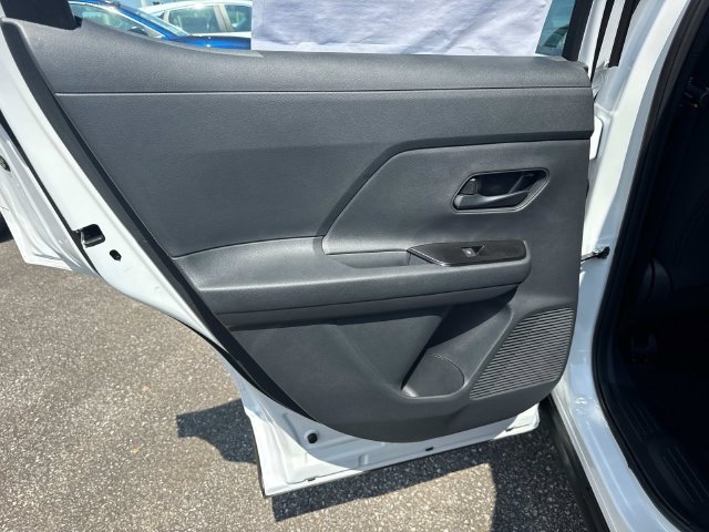 New 2026 Nissan Kicks S FWD image 14