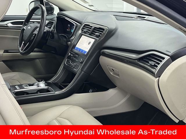 Used 2019 Ford Fusion SEL FWD image 26