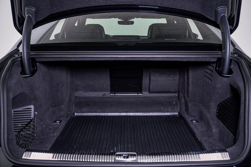 Used 2020 Audi A8 L 4.0T w/ Sport Plus Package image 29