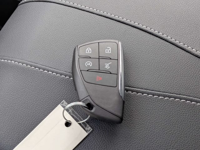 New 2027 Chevrolet Traverse LT w/ Driver Confidence Package FWD image 33