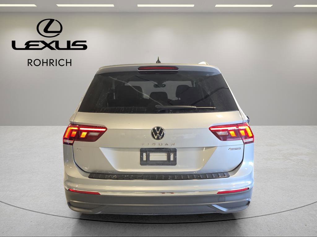 Used 2022 Volkswagen Tiguan SE image 6