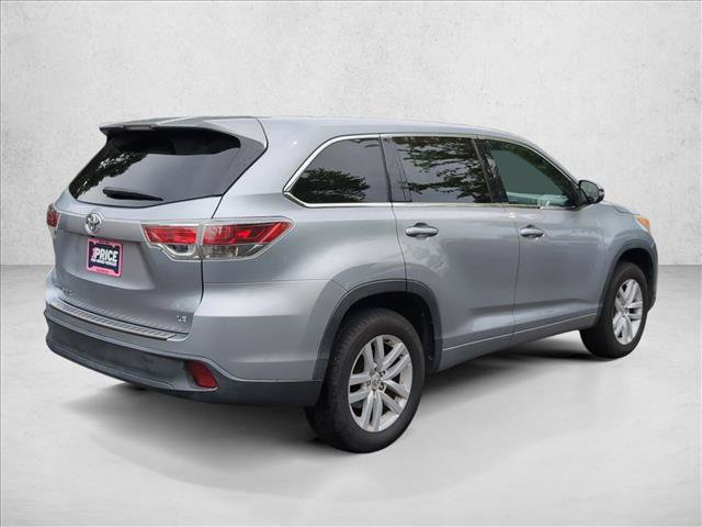 Used 2014 Toyota Highlander LE FWD image 5